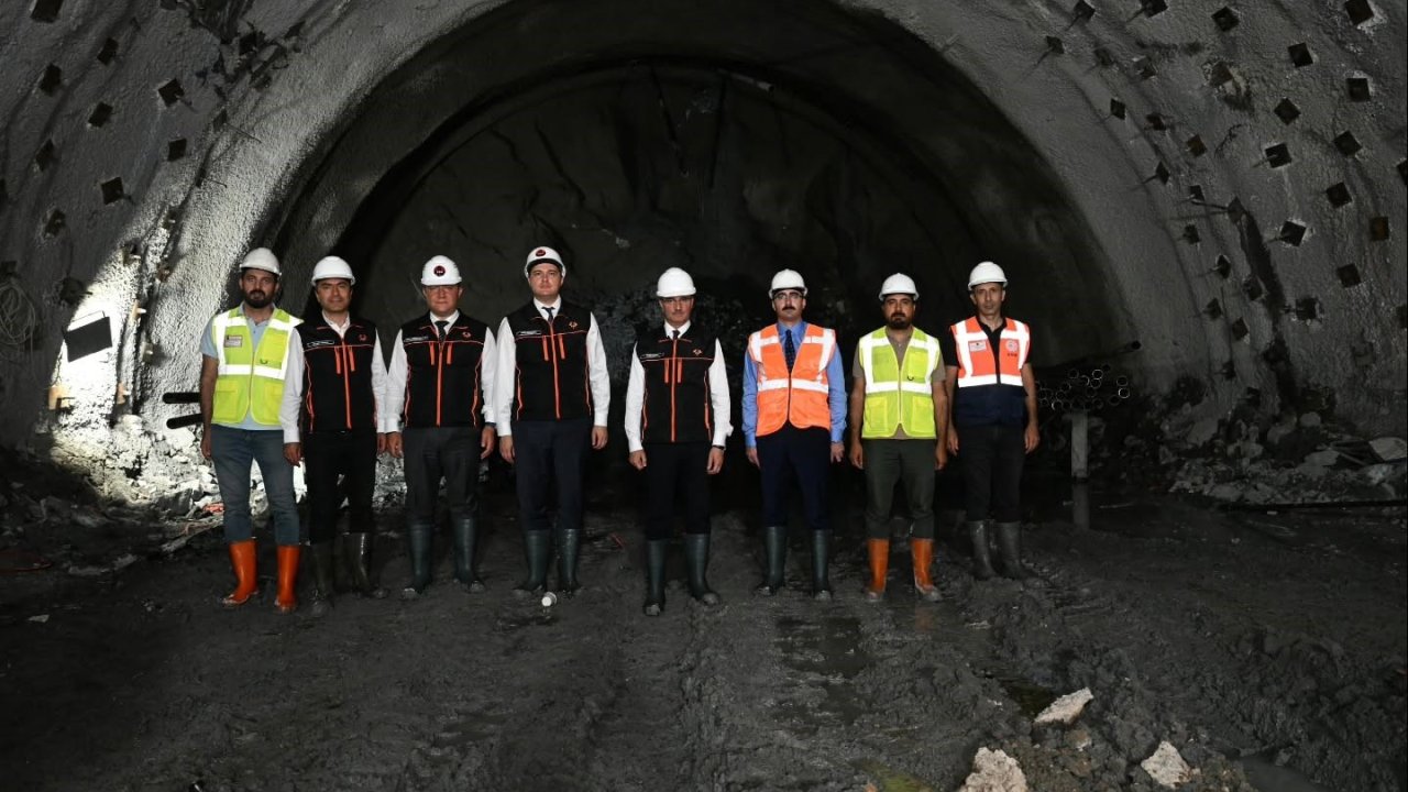 Çirişli Tüneli’nde kazı ve destek çalışmalarında yüzde 60, nihai beton çalışmalarında ise yüzde 49 seviyesine ulaşıldı