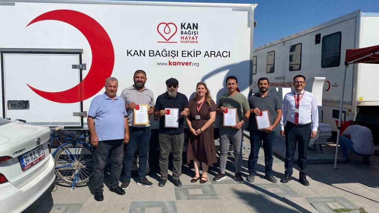Karapınar’da kan bağışçılarına madalya