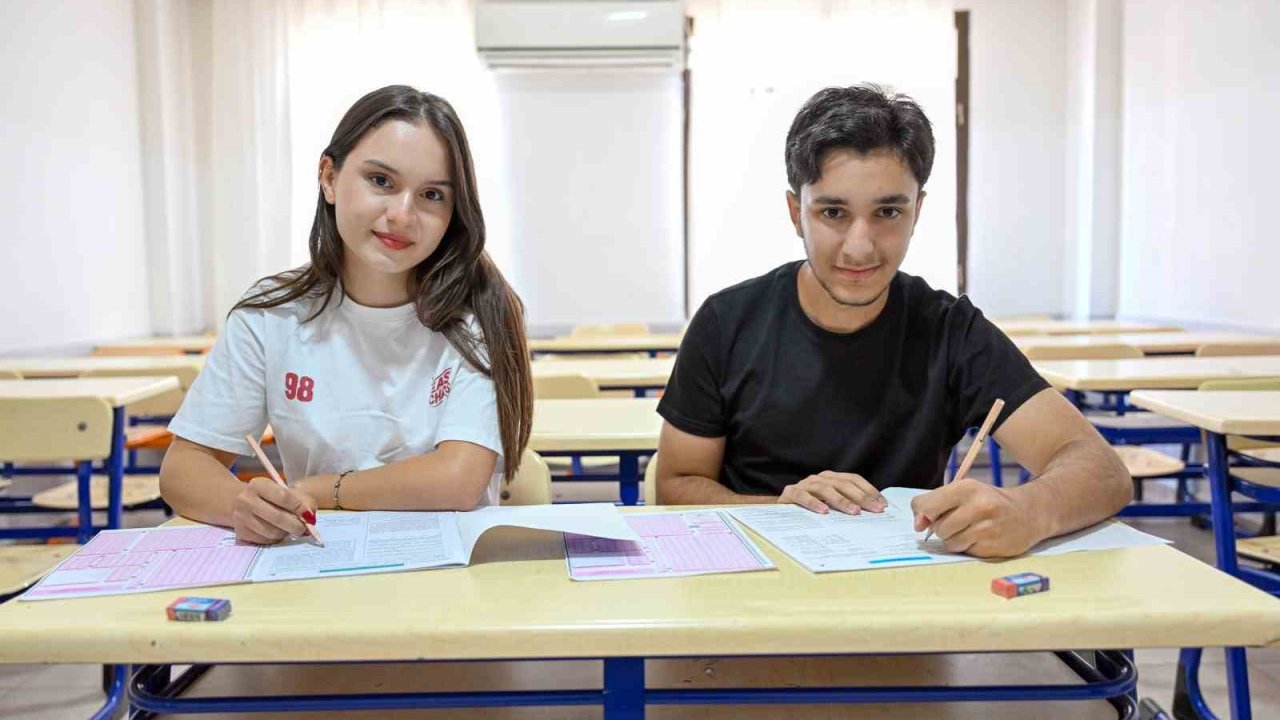 Mersin’de ücretsiz kurs desteğiyle 396 öğrenci üniversiteli oldu