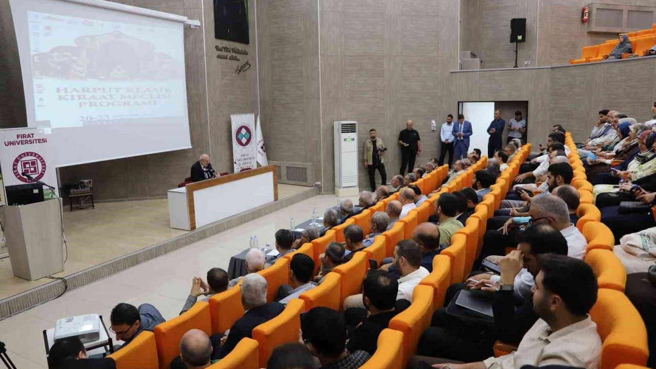 Fırat Üniversitesi’nde "Harput Klasik Kıraat Meclisi Programı" düzenlendi