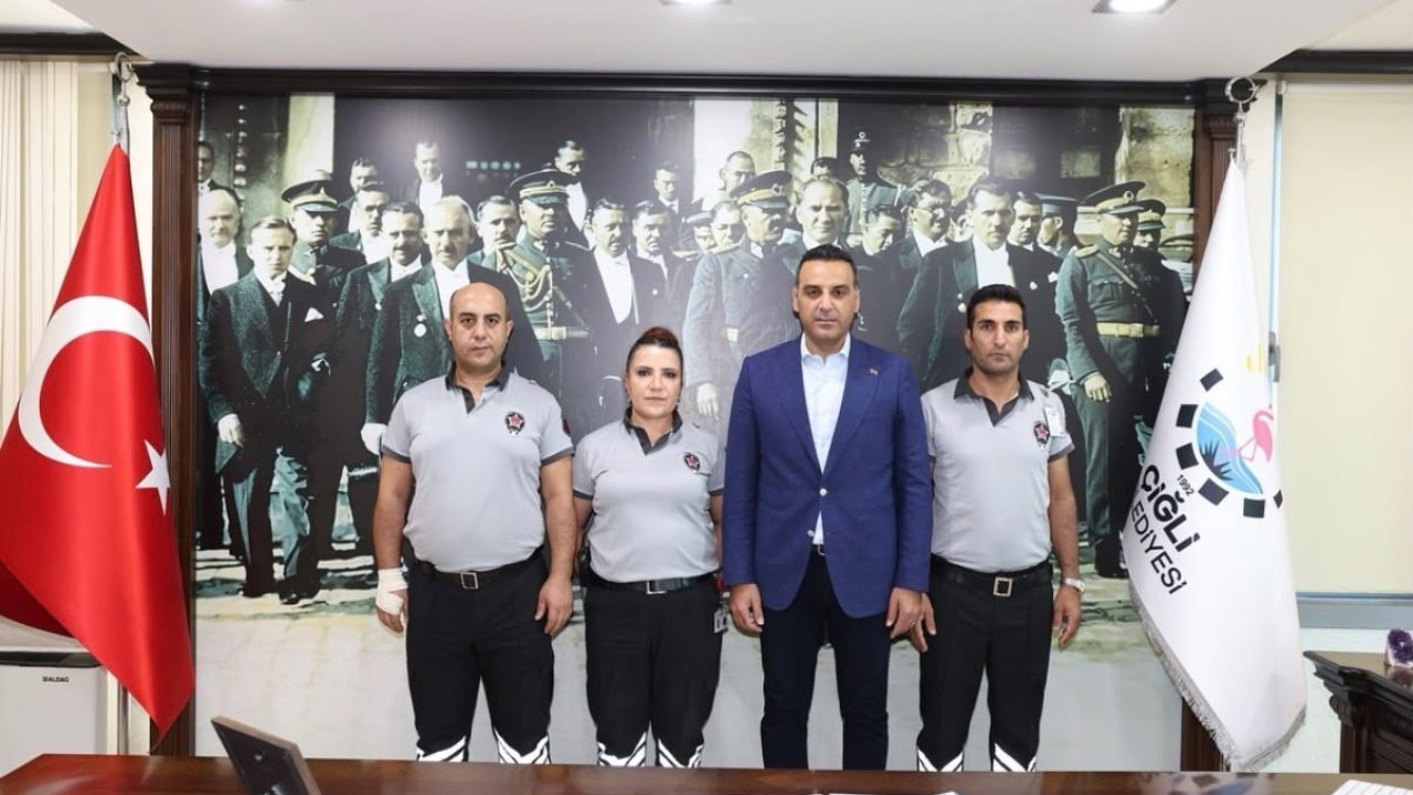 Çiğli’de silahlı saldırganı yakalayan güvenlik ekibine ödül