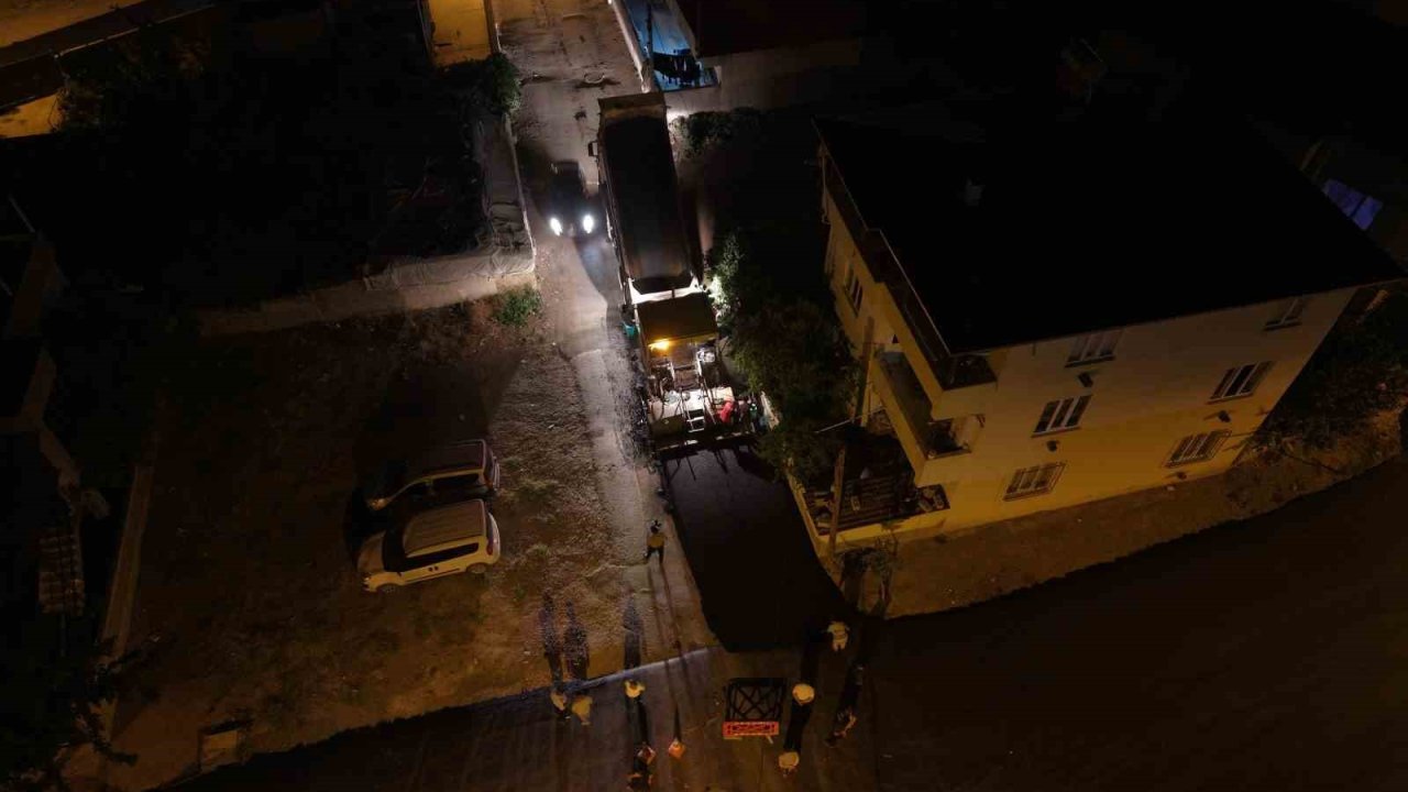 Büyükşehir, Yahya Kemal’de asfalt mesaisini sürdürüyor
