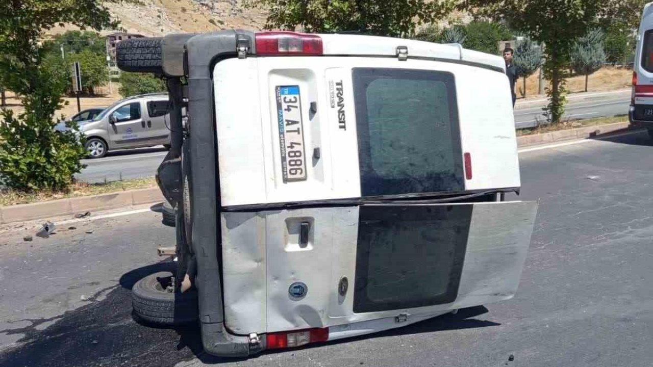 Diyarbakır’da trafik kazası: 2 yaralı