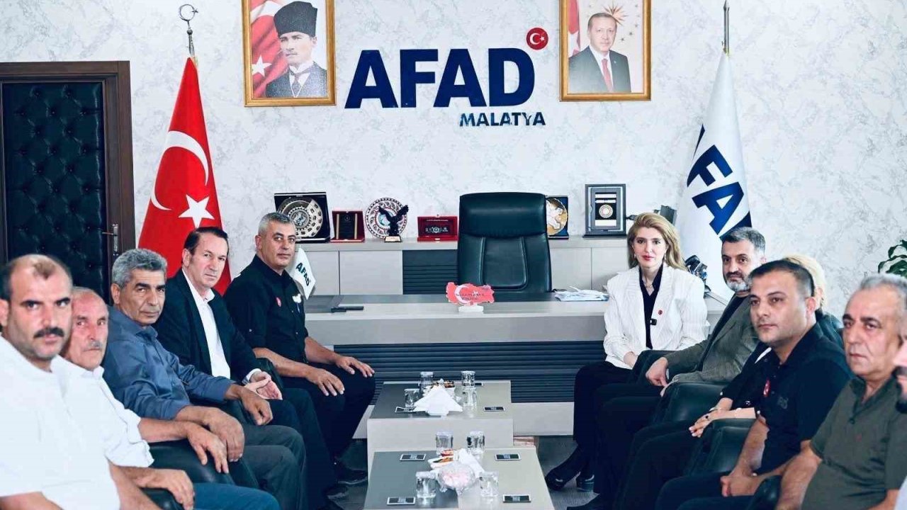 Milletvekili Ölmeztoprak, üreticinin emeği ve Malatya’nın geleceği için sahada