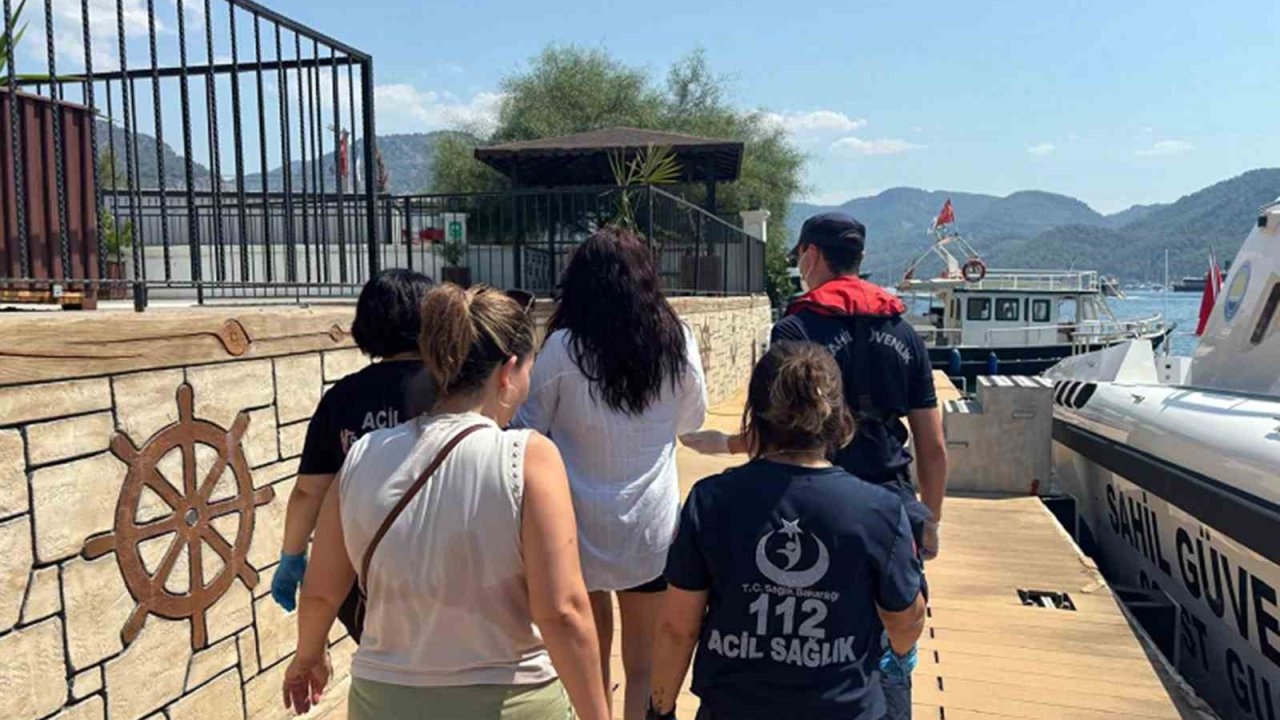 Gezi teknesinde yaralanan vatandaş için tıbbi tahliye