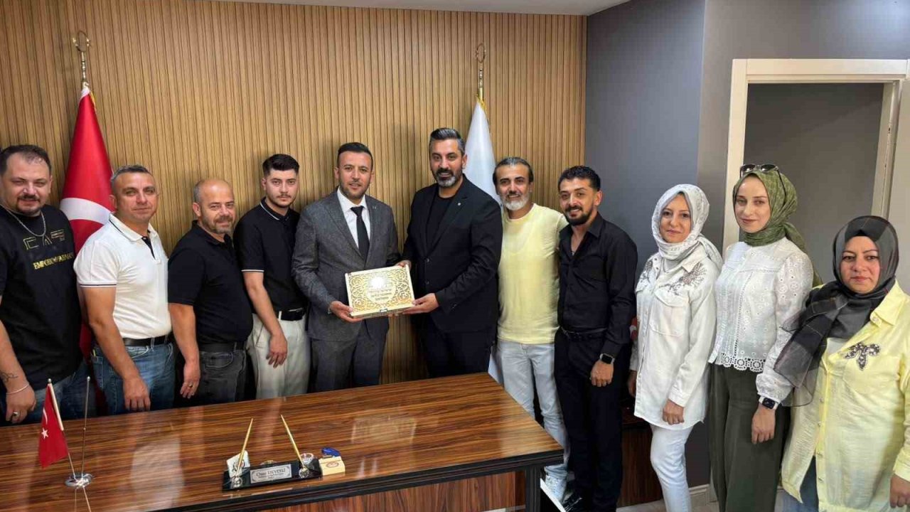 Tavşanlı’da berber ve kuaför esnafının sorunları masaya yatırıldı