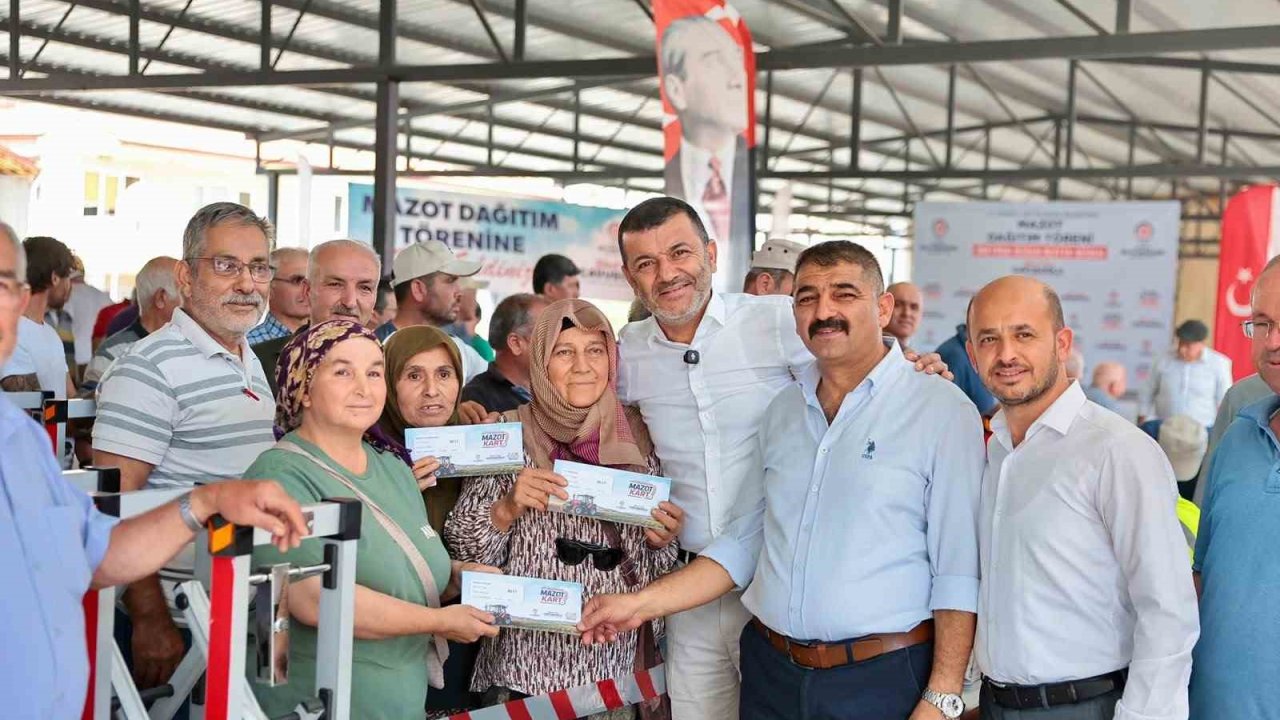 10 bin 66 üreticinin yüzünü güldüren projede sahada dağıtım takvimi işliyor