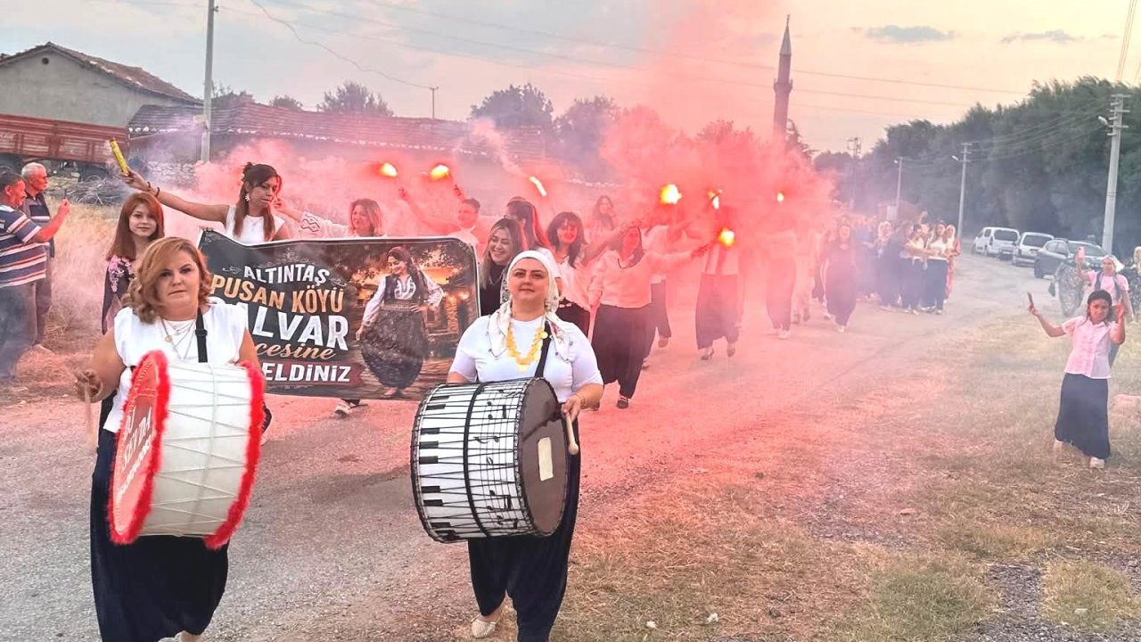 Altıntaş’ta Geleneksel Şalvar Gecesi buluşması