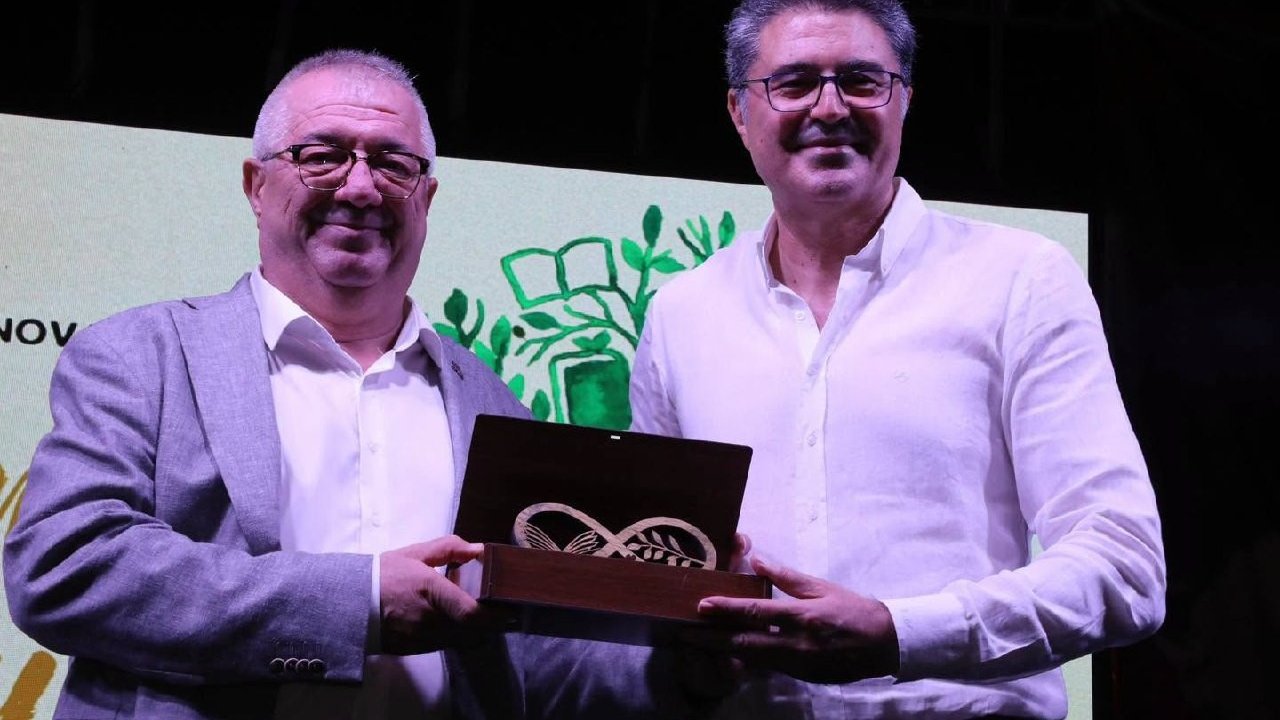 8. Edremit Kitap Fuarı’nda altıncı gün: Kitap, düşünce ve sohbet bir arada