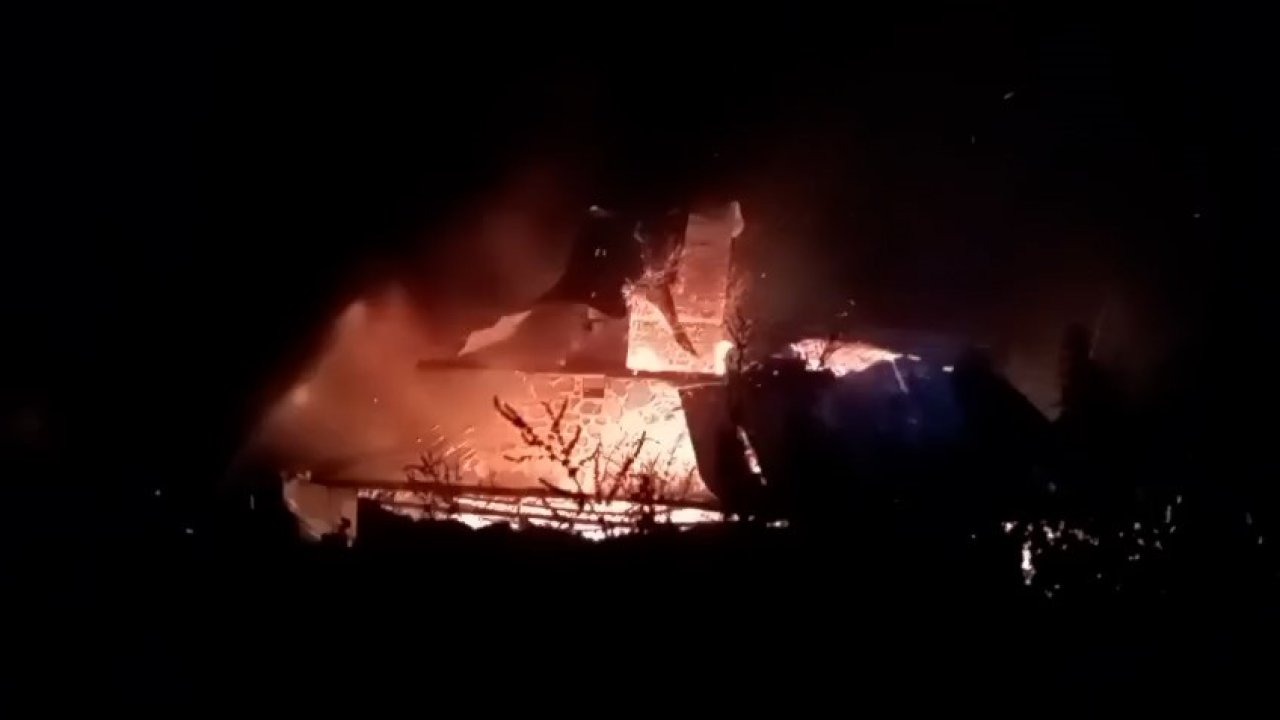 Pokut Yaylası’nda çıkan yangında 1 işletme kül oldu