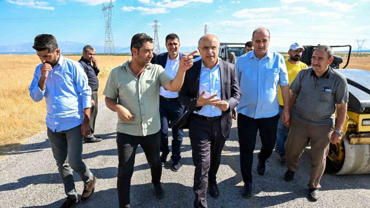 Büyükşehir, Yazıhan’da yol standardını yükseltti