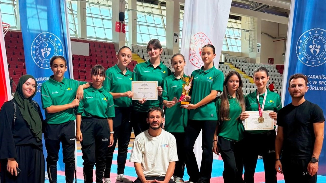 Körfezli genç karateci Türkiye üçüncüsü oldu