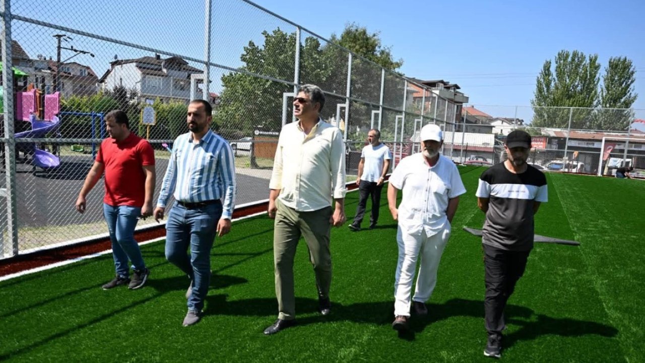 Kartepe’ye iki yeni halı saha