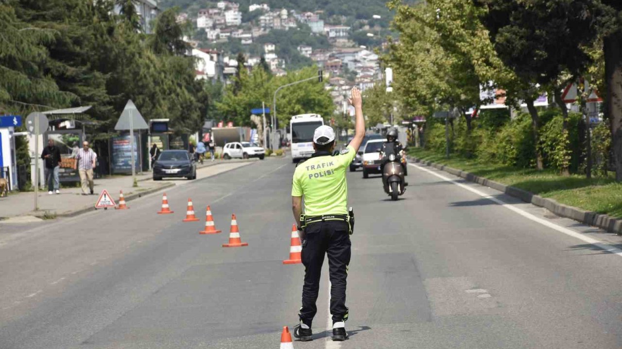 Ordu’da trafik denetimleri: Bir haftada 16 binden fazla araç ve sürücü denetlendi