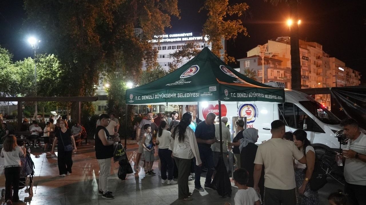 Denizli Büyükşehirden Mevlid Kandili’nde gönüllere dokunan ikram