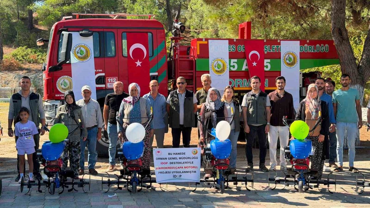 Gördes’te kadın üreticilere yüzde 100 hibeli çapa motoru desteği