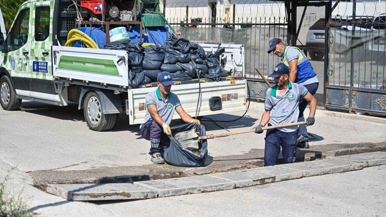 Büyükşehir’den altyapıya bahar temizliği