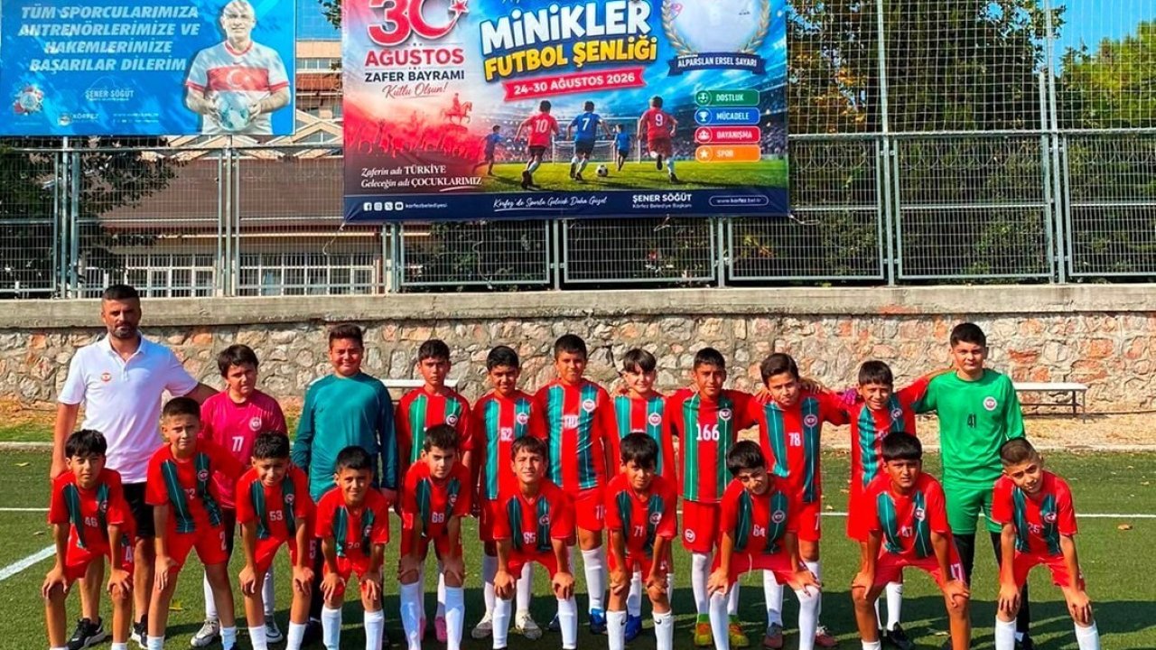 Körfez’de vefat eden saha komiseri Sayarı anısına minikler futbol şenliği