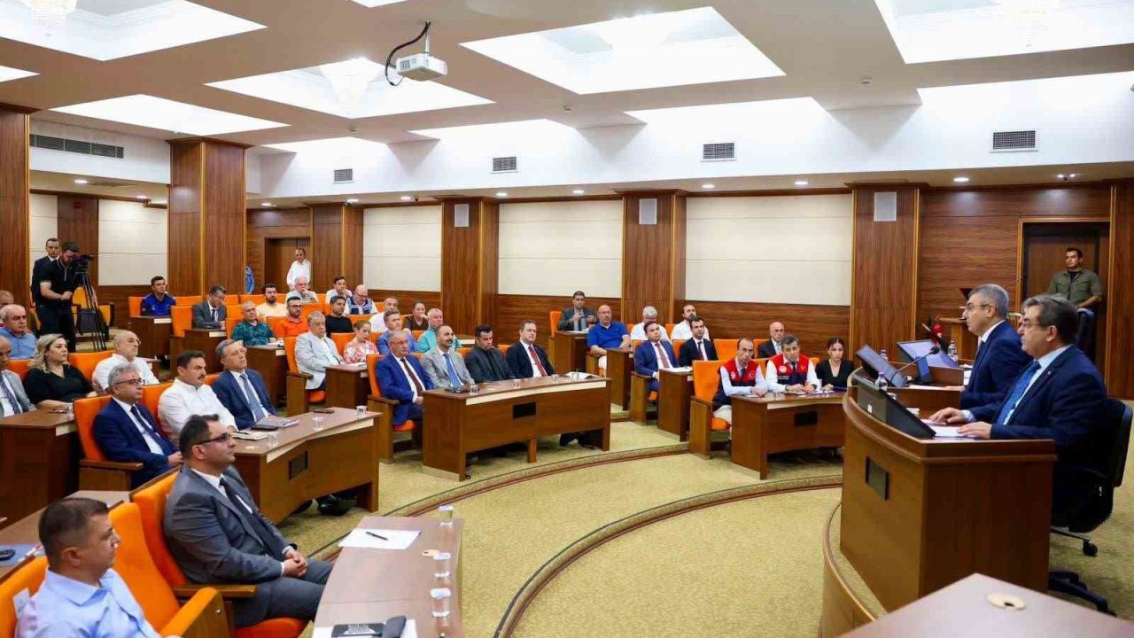 Mersin’de Akdeniz Meyve Sineği ile mücadele toplantısı