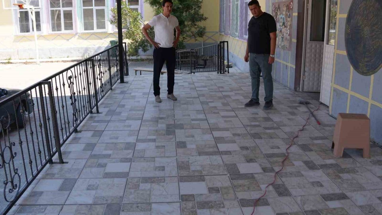 Köyceğiz’de okullarda hazırlık çalışmaları sürüyor
