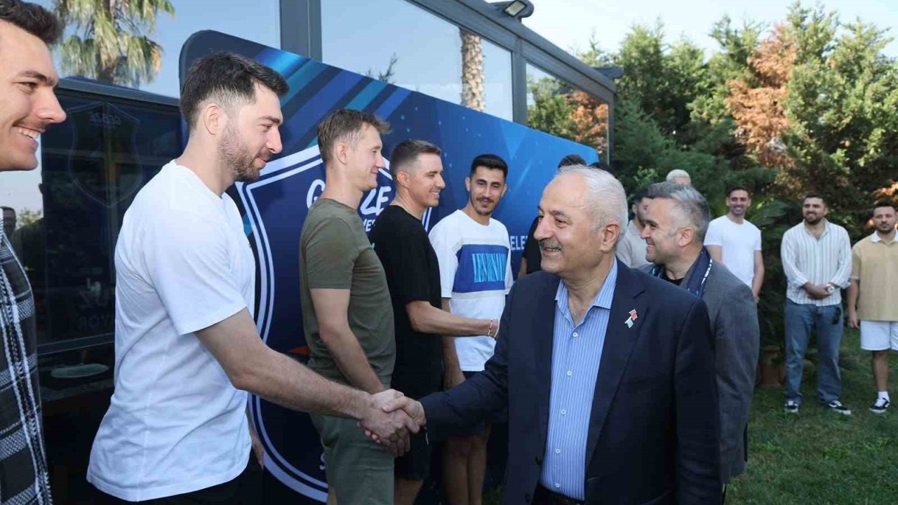 Gebze Belediyesi Voleybol Takımı yeni sezona hazır