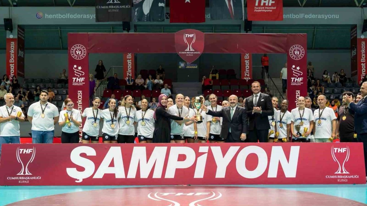 Cumhurbaşkanlığı Kupası’nın ilk şampiyonu Yalıkavakspor