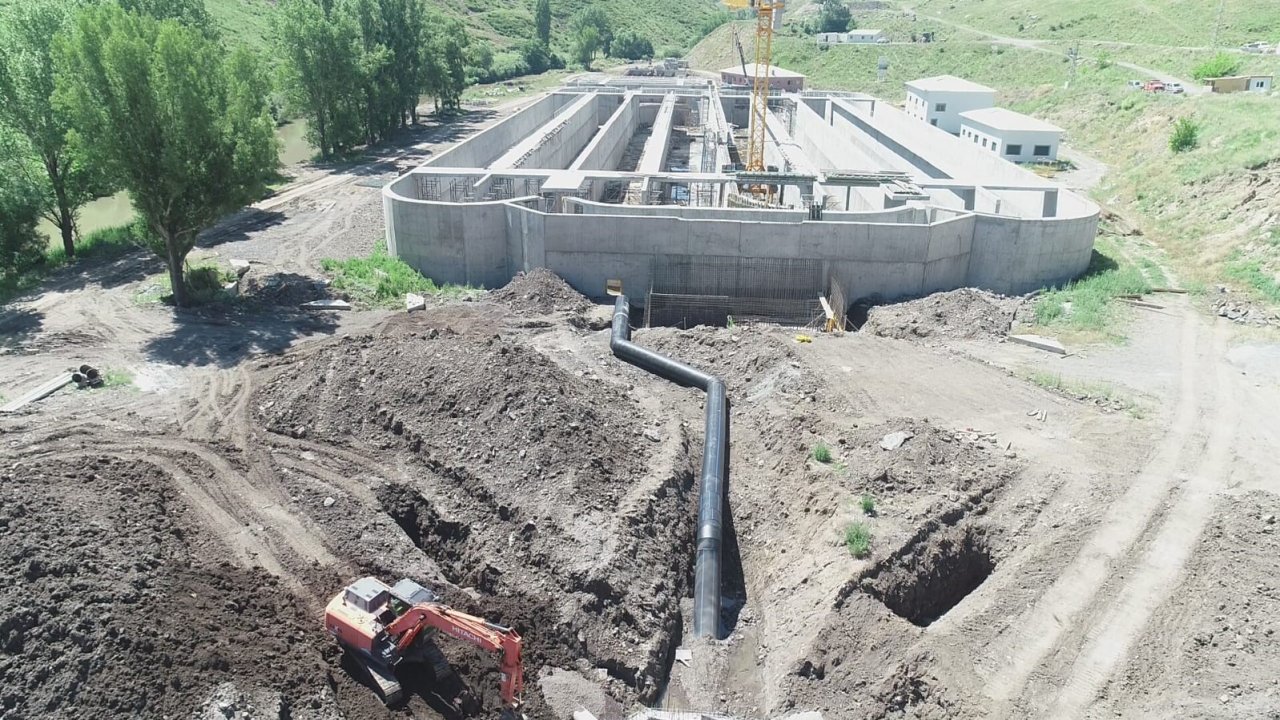 Kars’ta 523 bin dekar tarım arazisine can suyu olacak: Atıksu Arıtma Tesisinde çalışmalar yüzde 53’e ulaştı
