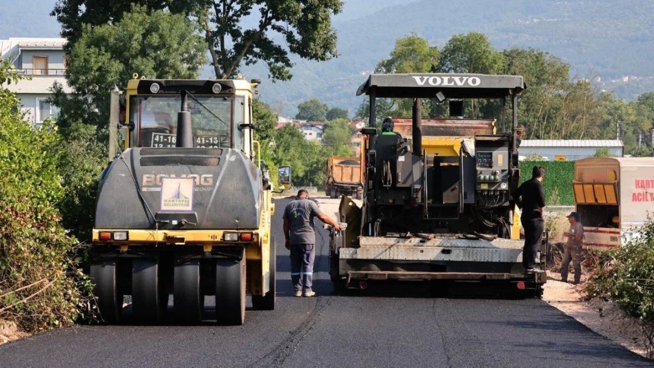 Kartepe’de 4 sokakta asfalt mesaisi