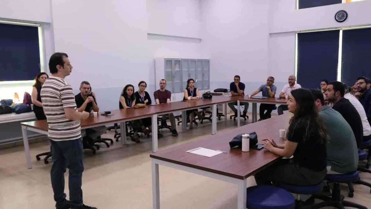 ADÜ Tıp Fakültesi’nde ’Klinik Dönem Ölçme ve Değerlendirme Eğitimi’ gerçekleştirildi