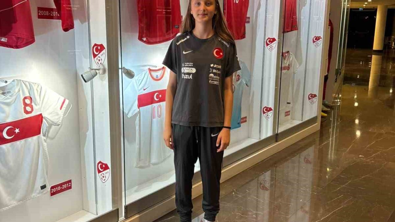Bilecik Kolej Spor Kulübü’nün başarılı kalecisi Milli Takıma davet edildi