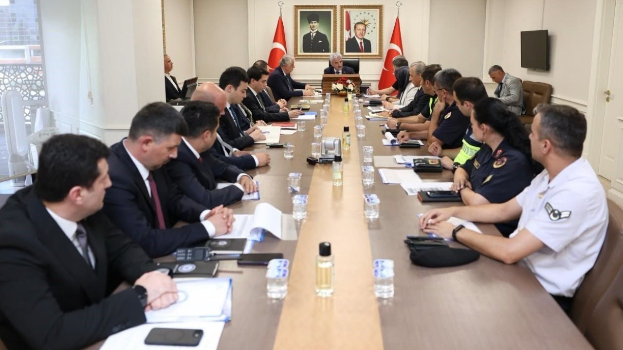 Düzce’de okul bahçe görevlileri için güvenlik toplantısı