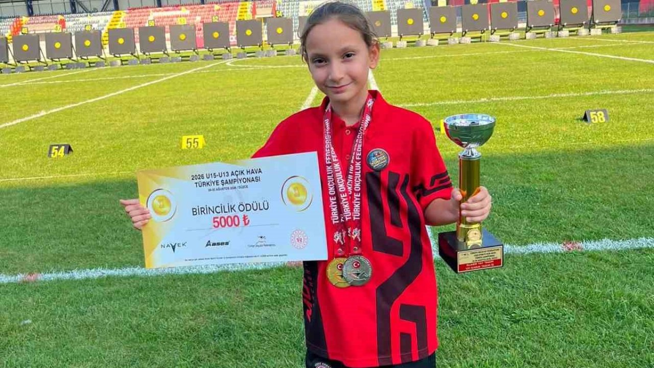 Manavgatlı sporcular Türkiye Okçuluk Şampiyonası’nda 1 altın, 1 gümüş madalya kazandı