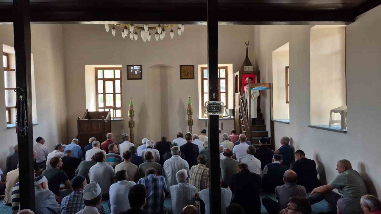 Osmanlı’nın ilk hutbesinin okunduğu Karacaşehir’de Yörük buluşması
