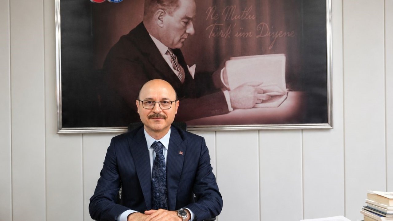 Türk Eğitim-Sen Genel Başkanı Geylan: "Yeni eğitim-öğretim yılının ilk haftası ’Öğretmenimi ve Okulumu Seviyorum’ temasıyla başlatılsın"