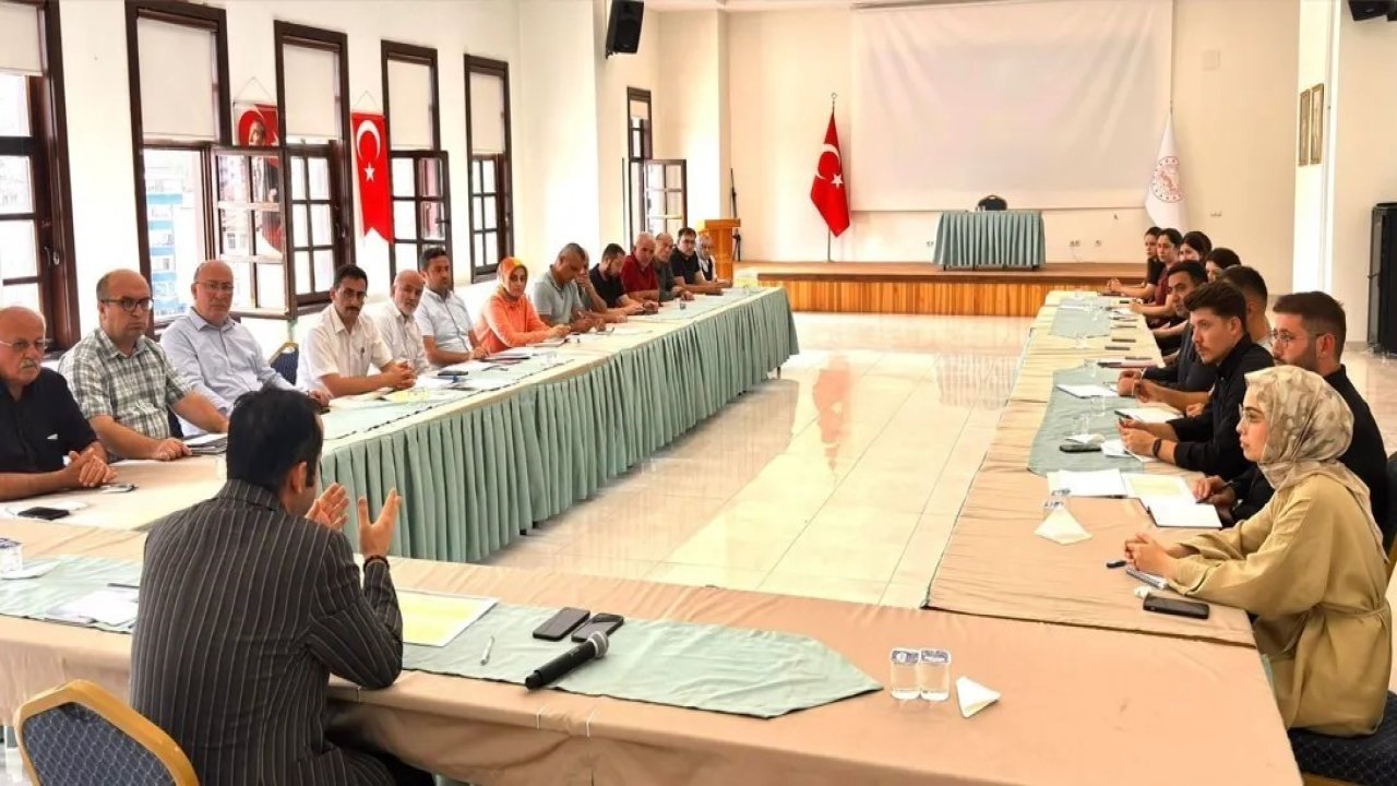 Sinop’ta yetim ve öksüz öğrencilere örnek eğitim desteği