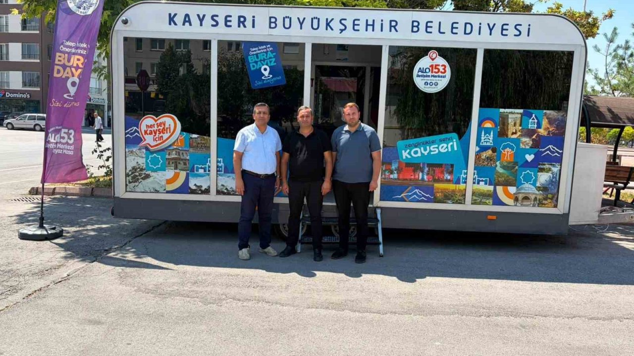 Mobil Beyaz Masa vatandaşın taleplerini dinliyor