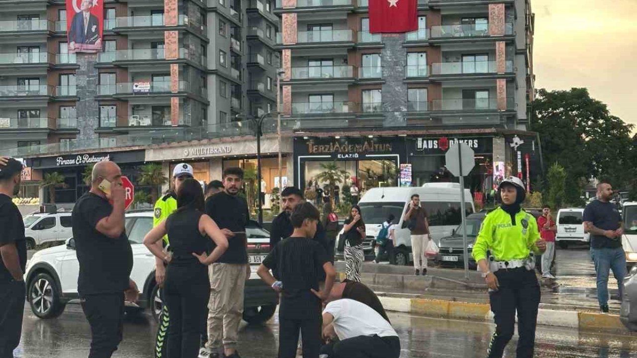 Elazığ’da otomobilin çarptığı yaya ağır yaralandı