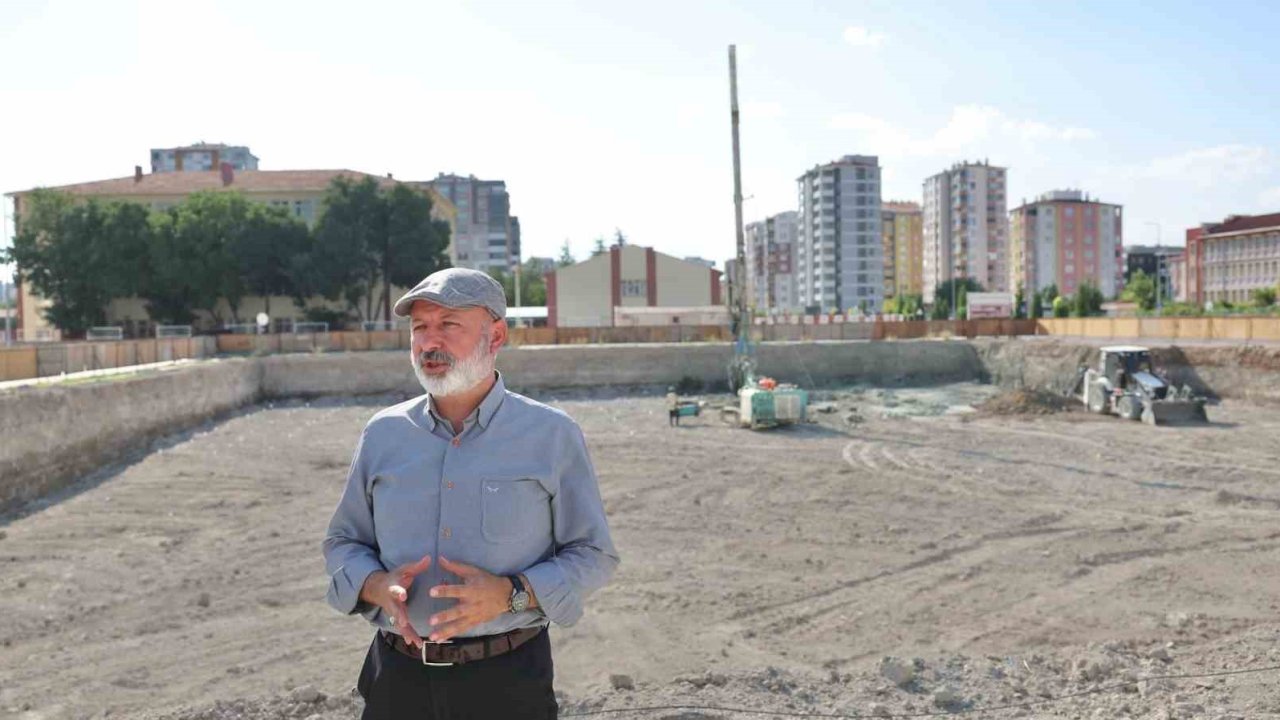 Başkan Çolakbayrakdar: "Kayserimize 7 bin 500 metrekarelik bir eser daha kazandırıyoruz"