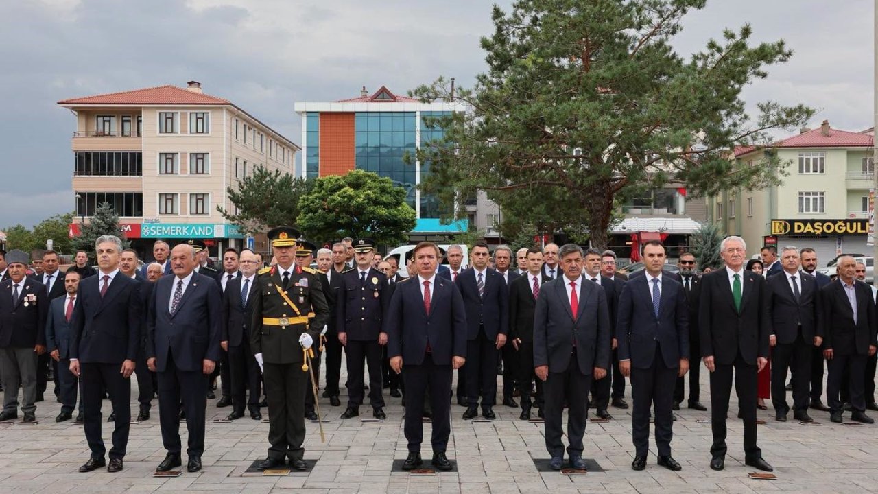 Erzincan’da Zafer Bayramı