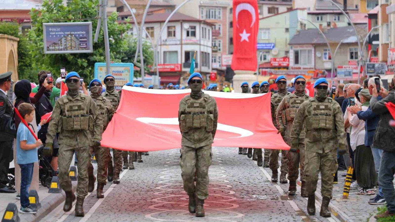 Bayburt’ta 30 Ağustos Zafer Bayramı coşkuyla kutlandı
