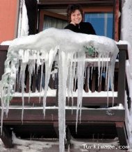 Kars ve çevre illerde buzlanma etkisini sürdürüyor