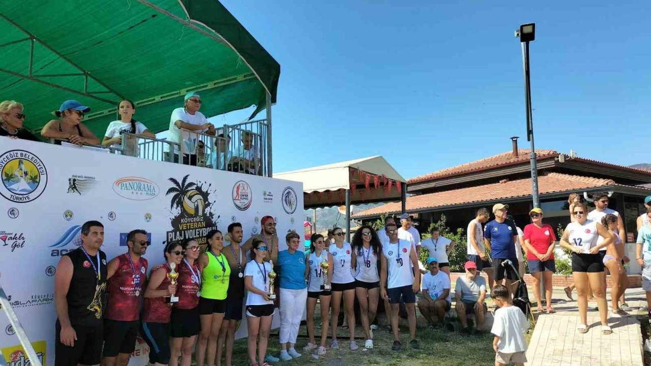 Köyceğiz’de 5. Geleneksel Ulusal Plaj Voleybolu Turnuvası tamamlandı