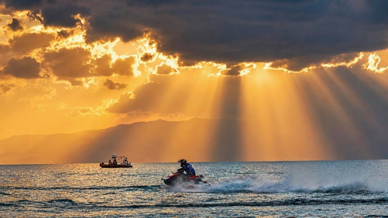 İznik Gölü’nde adrenalin zirve yaptı