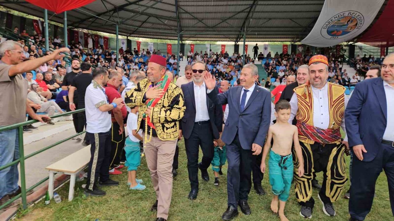 Zengibar Karakucak Güreşleri’nin başpehlivanı Feyzullah Aktürk