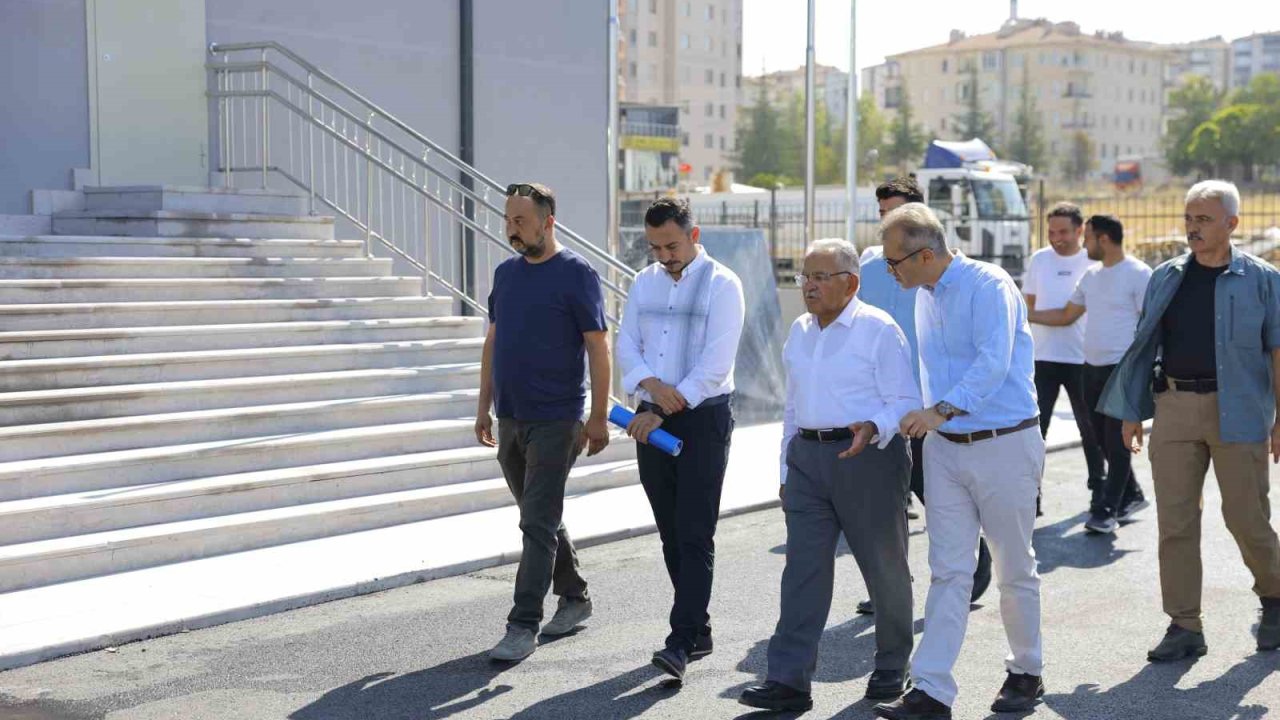 Başkan Büyükkılıç’tan 85 milyon TL’lik yatırım maliyetli eğitim yuvasında inceleme