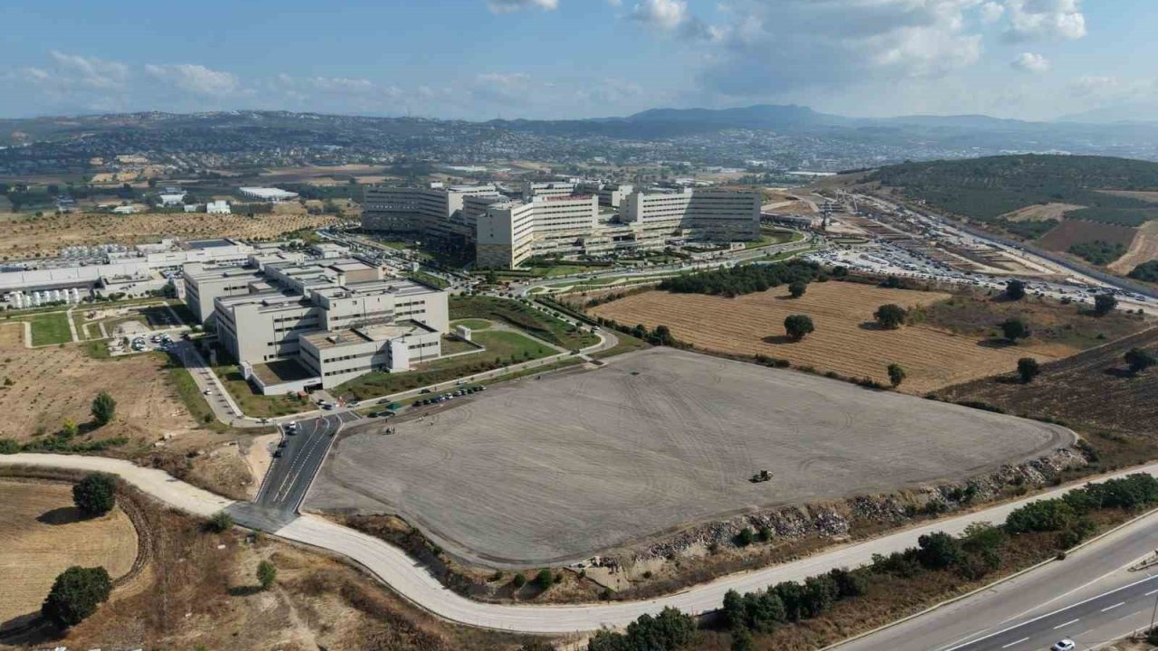 Şehir Hastanesi otoparkı hizmete açıldı