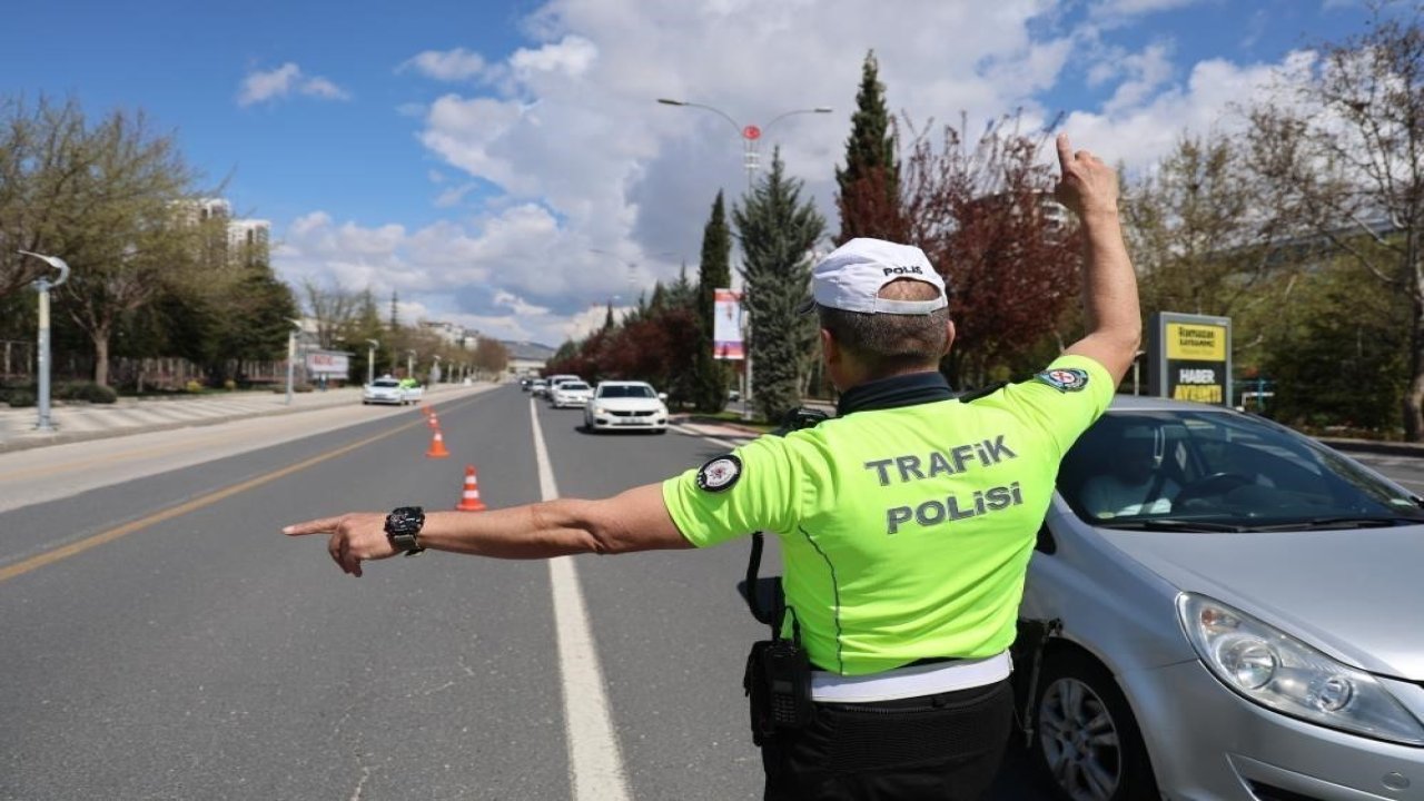 127 araç trafikten men edildi 870 sürücüye cezai işlem uygulandı
