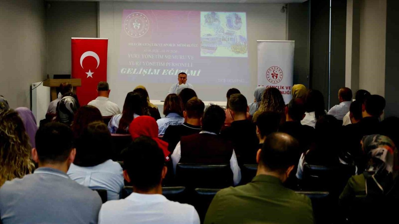 Bilecik’te yurt yönetim memurları ve personeline eğitim