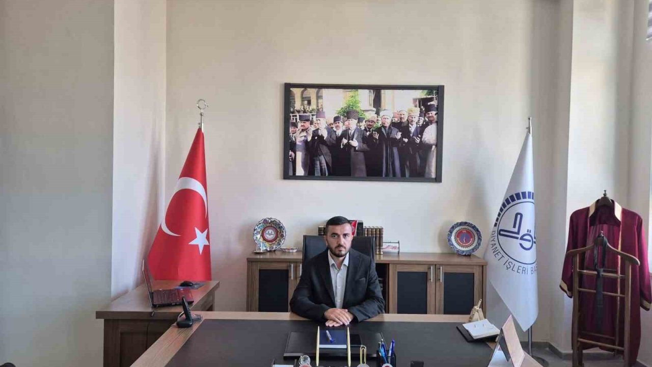 Altıntaş İlçe Müftüsü Malik Talan görevine başladı