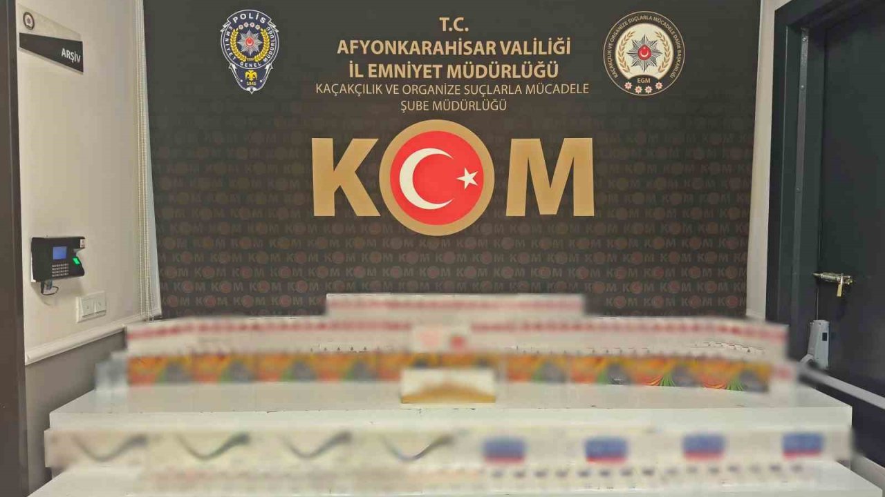 Polis 700 paket gümrük kaçağı sigara ele geçirdi